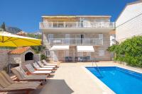 Apartmani Bezmalinović - Chambres d’hôtes Bol