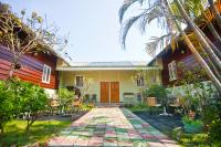 Song Youf Hostel - Bed and Breakfast