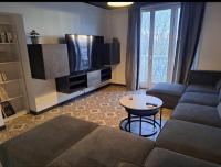 Appartement T4 Dijon proche Tram et bus 4ème étage - B&B Dijon