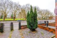 Four BR House By Eason Stays Short Lets & Serviced Accommodation Worsley With Free Parking - B&B Worsley