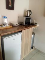 Cosmel Guest House - B&B Klerksdorp