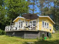 Stunning lakeside home with sauna surrounded by nature - B&B Sandared