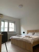Stay Gate Apartment - B&B Skopje