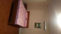 Kamer met Kingsize Bed en Uitzicht op Meer