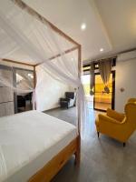 Suite with Mountain View