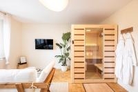 L'Escapade Secrète balnéo - sauna - love room - B&B Arras