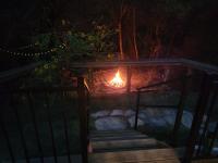 Creek Cabin at The Wildflower Woods - Chambres d'hôtes Cleburne