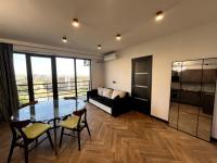 Modern City-View Suite, 20-min Walk to Center - B&B Ereván
