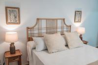 Three-Bedroom Apartment with Terrace and Mountain View