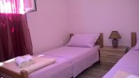 Apartamento de 2 dormitorios con piscina privada