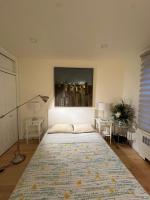 Charming Home Park View Family-Ready - Bed and Breakfast Montréal