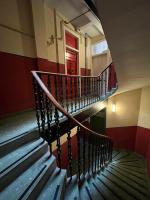 Bright 2 bedroom apartment near the meadows - Chambres d'hôtes Édimbourg