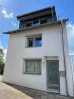Große 2 Ferienwohnung Gästehaus NEUBAU Merzig 100 m2 - B&B Merzig