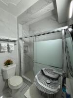 360 Rokview 1BR Sweet Home - B&B Kingston