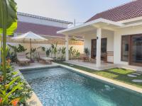Villa Alamanda 2 with 2 bedrooms and pool - B&B Katilampak