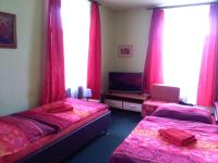 Triple Room with Bathroom