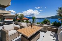 New luxes white apartments - Chambres d'hôtes Baošići