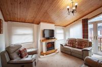 Lakeside 1, White Cross Bay, mid way between Ambleside and Windermere with hot tub - B&B Windermere