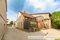 IQ wood apartment - B&B Ljubljana