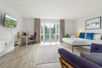 City Pulse Studio - Short Stays UK - B&B Exeter