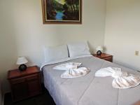 Deluxe Room (1 adult + 1 child)