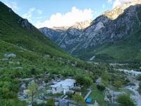 Stomici Guesthouse - B&B Ndërlysaj