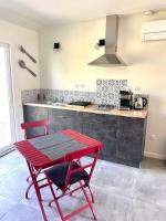 Les Gîtes du Petit Bois Jasmin - B&B Ruoms