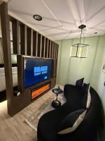 An elegant Cozy Studio with Separated Seating area Alyasmeen استديو بتصميم انيق ومريح و صالة جلوس منفصله في الياسمين - B&B Riyad