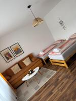 Family Room with Garden View