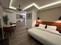 Suite with City View