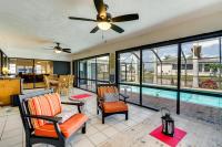 Canal-Front Gem w/ Lanai & Dock in Cape Coral - Ferienwohnung Cape Coral