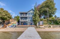 Lakefront Oasis at Lake Stevens - B&B Lake Stevens