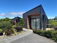Architectural guest house in St Clair - B&B Dunedin