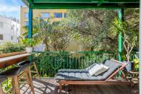Dorje's place - 1 Bedroom plus Study Potts Point Apartment - B&B Sydney