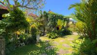 Regina Backyard Guest House - B&B Ubud