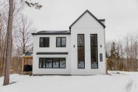 Spa & Lili Lake - Le Borea - Ferienwohnung Chertsey