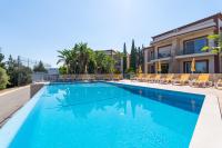 Paradise on the Golf - Bed and Breakfast Estômbar