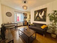 Le 29, Proche centre, Netflix - B&B Bourgoin