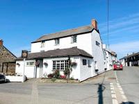 The Fourways Inn - B&B Saint Minver