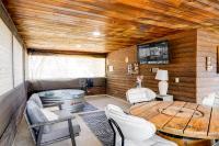 Simple Life Ranch with Hot Tub and Sauna in Keene! - Chambres d’hôtes Keene