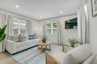 Spacious 1 Bedroom - Downtown - Renovated - B&B West Palm Beach