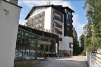 Лари Б01 - B&B Borovets