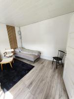 JP Room 1 - fælles køkken og bad - B&B Grindsted