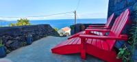Bruma do Pico House - B&B Lajes