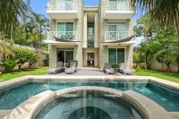 Pool Access, 2-Min Walk to Playa Potrero - B&B Playa Flamingo