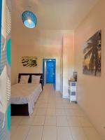 coquet studio équipé à 25 mètre de la plage - B&B Le Diamant