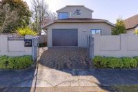 The Tuis Nest - B&B Taupo