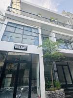 Dreams Homestay with Full Kitchen & Big Lounge - B&B Hué