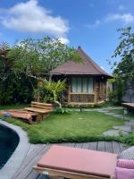 Suite with Pool View
