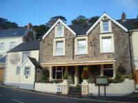 B&B Goodwick - Glendower Hotel - Bed and Breakfast Goodwick